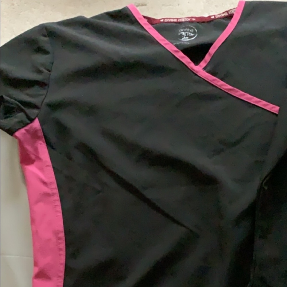 Brand new! Never worn. Black, green and black/pink